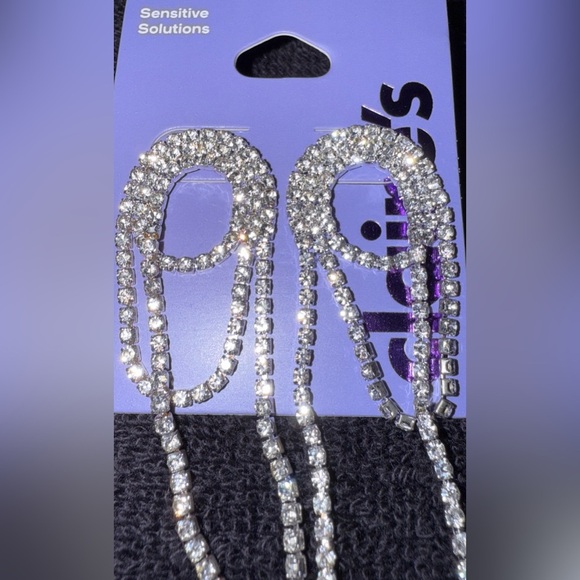 Claire's Sparkling Faux Crystal Knotted Loop Earrings - Picture 3 of 6